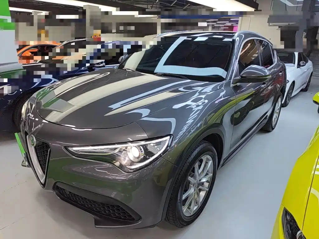 Alfa Romeo Stelvio 2020 2.0T 280HP Luxury