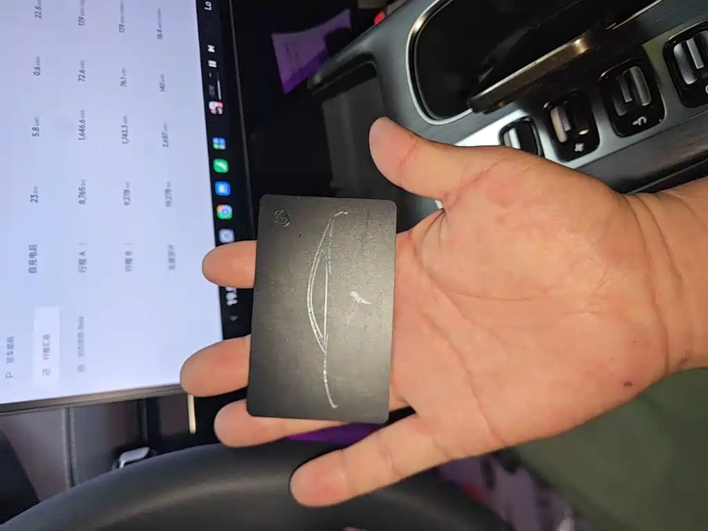 Xiaomi SU7 — миниатюра 9