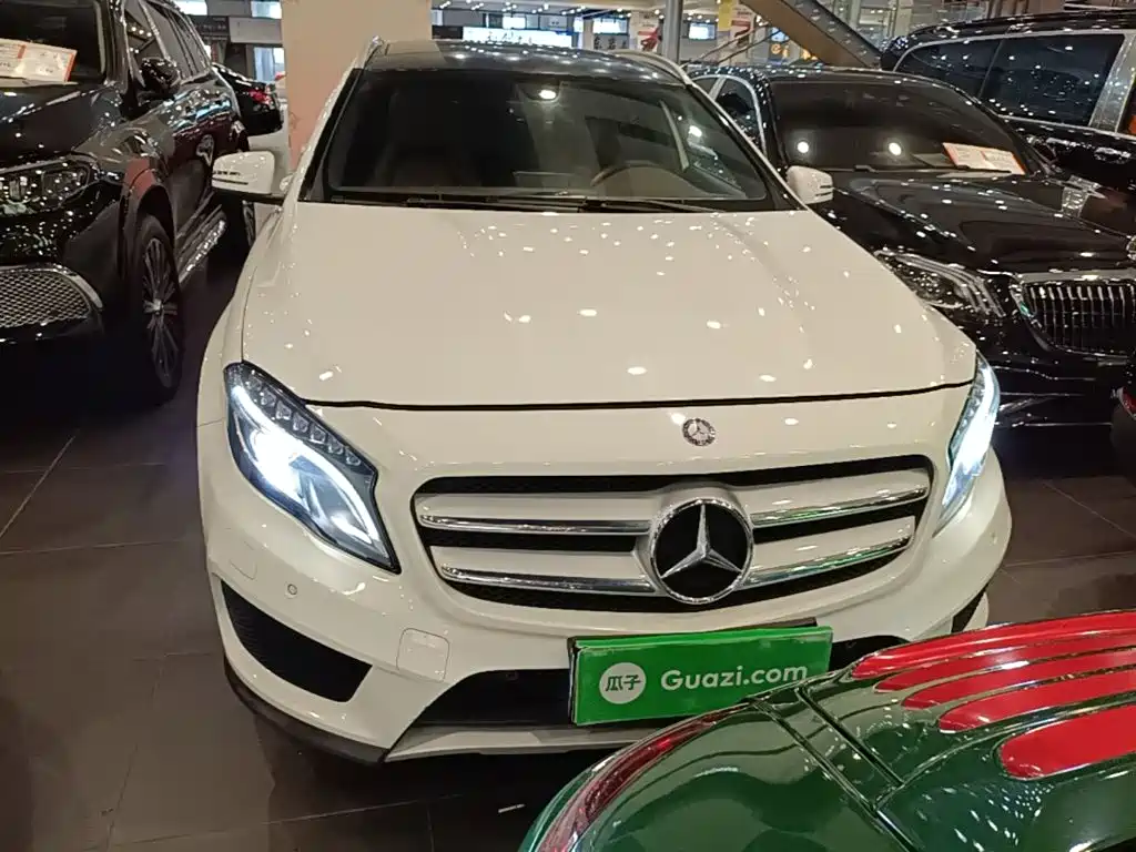 Mercedes-Benz GLA — миниатюра 3
