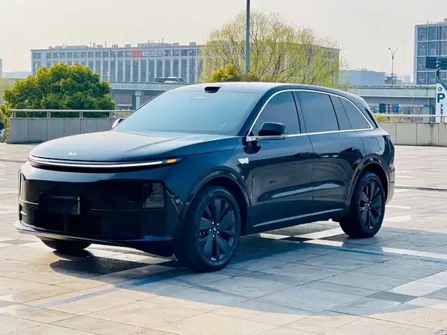 Li Auto IDEAL L6 2026