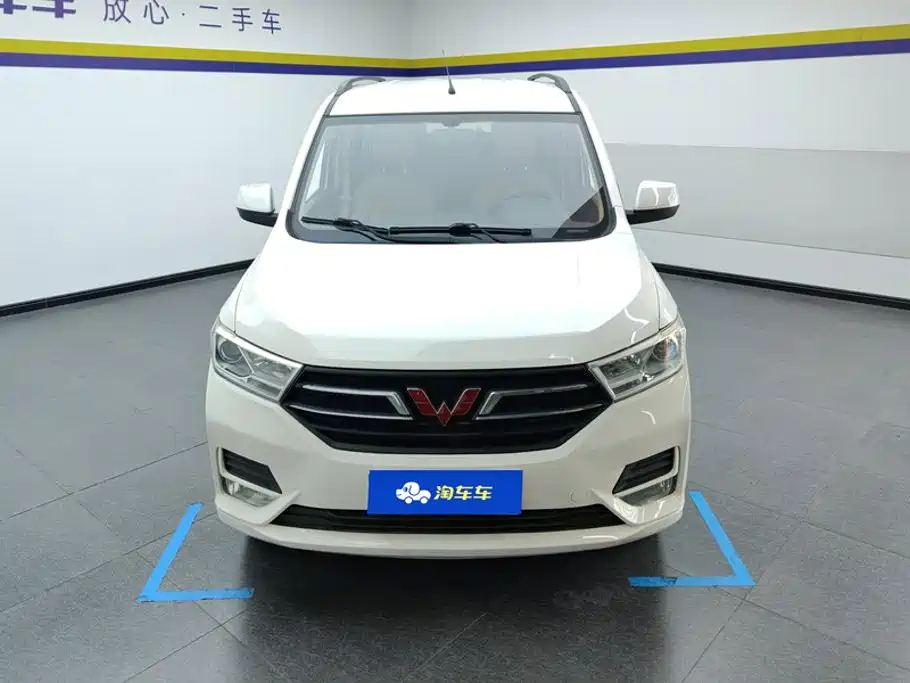 Wuling Hongguang — миниатюра 2