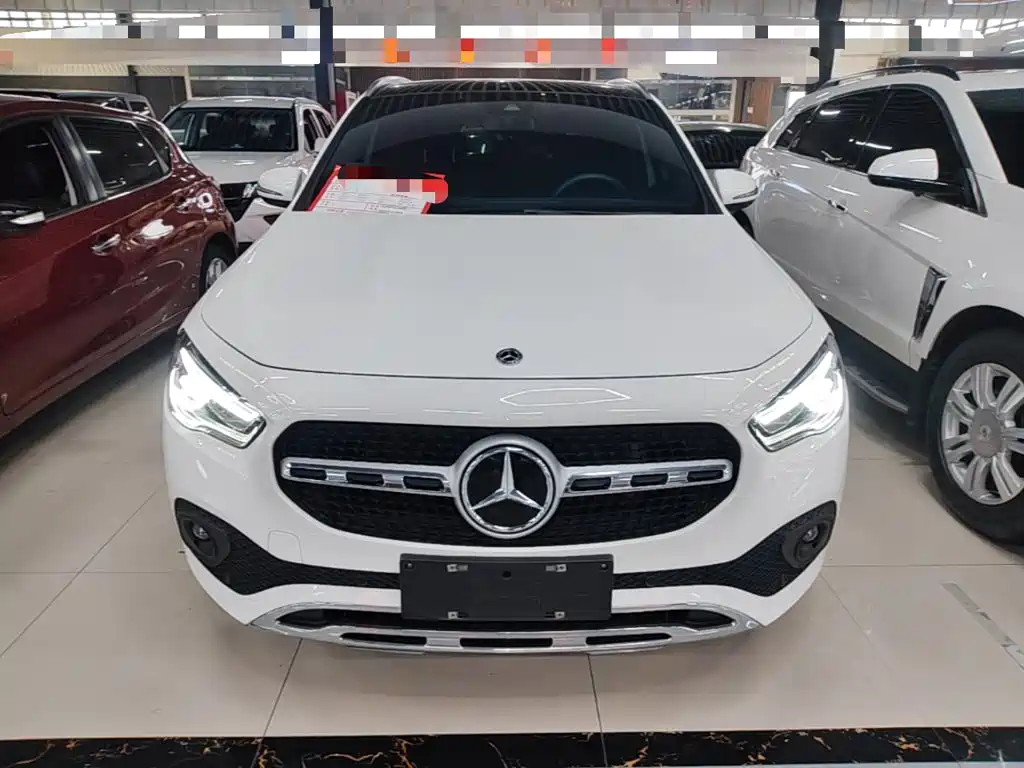 Mercedes-Benz GLA — миниатюра 3