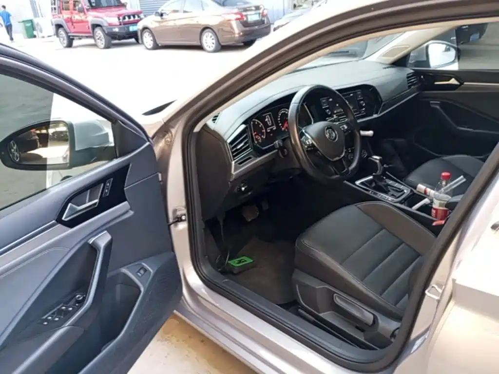 Volkswagen Sagitar — миниатюра 16