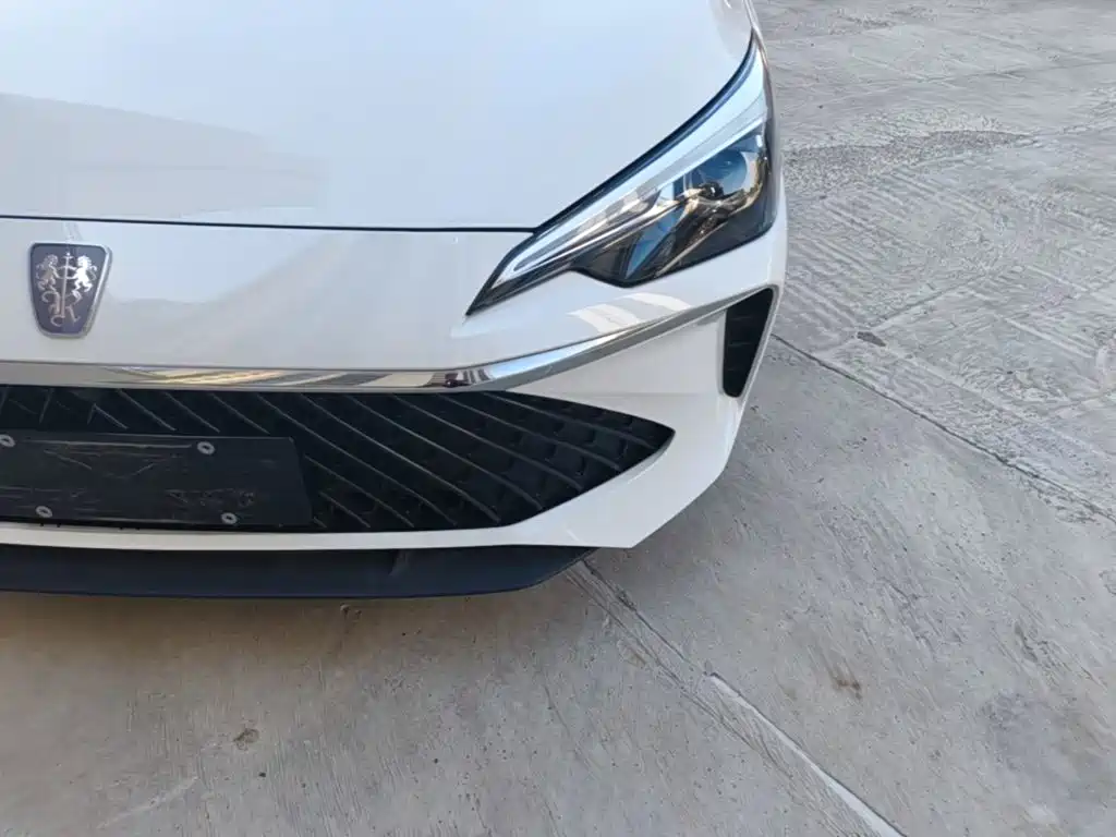 Roewe i5 — миниатюра 24