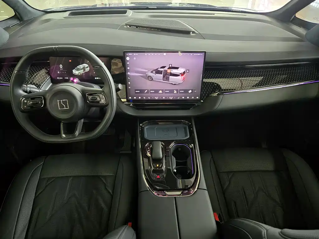 Zeekr 009 2024 мест Executive 108kWh