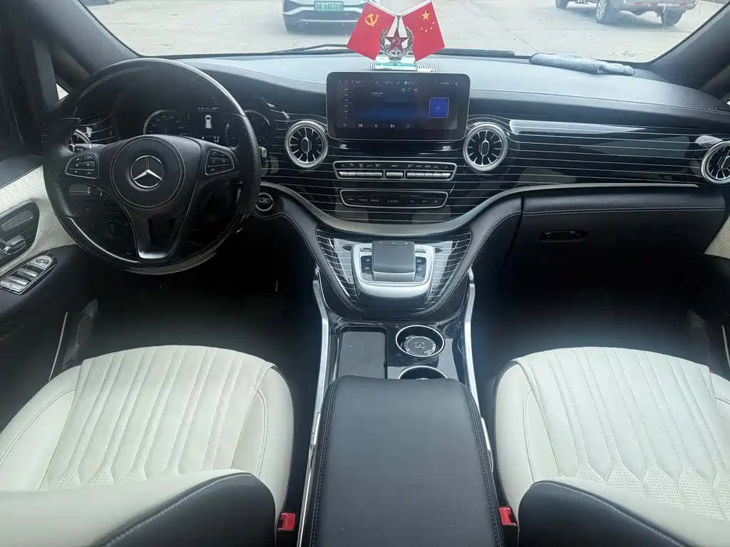 Mercedes-Benz Vito — миниатюра 11