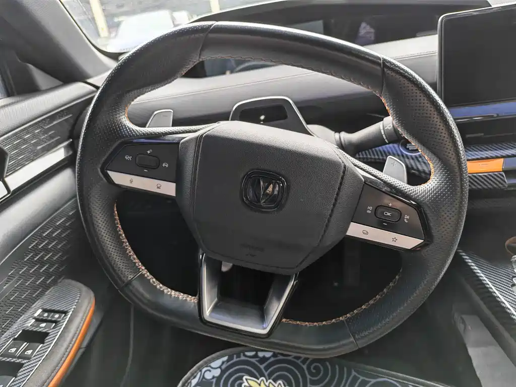 Changan UNI-V — миниатюра 5