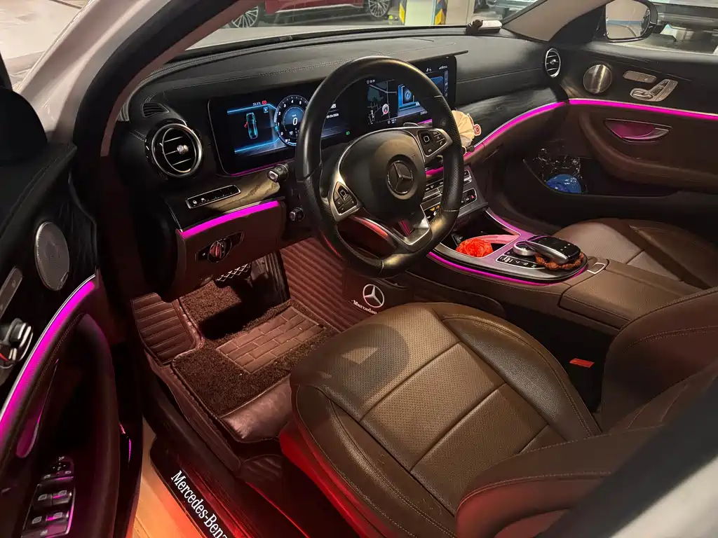 Mercedes-Benz E-Class — миниатюра 5