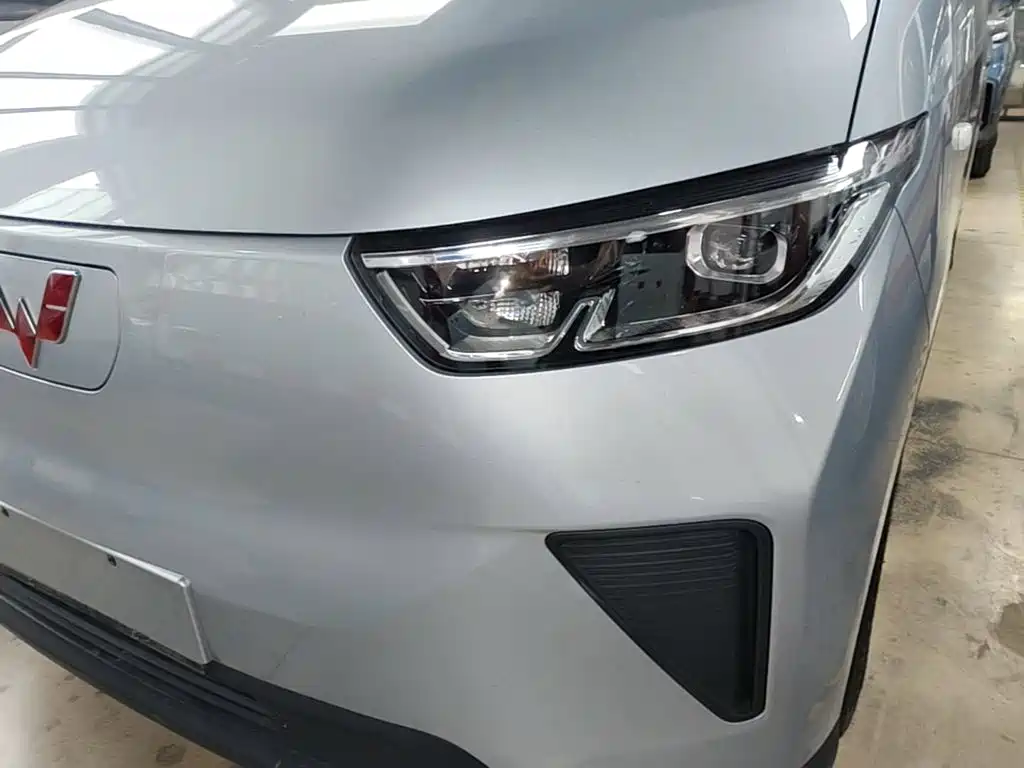 Wuling Yangguang — миниатюра 24