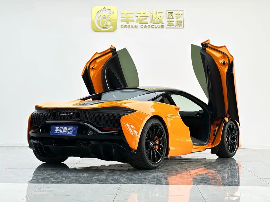 McLaren Artura 2023 3.0T Hybrid