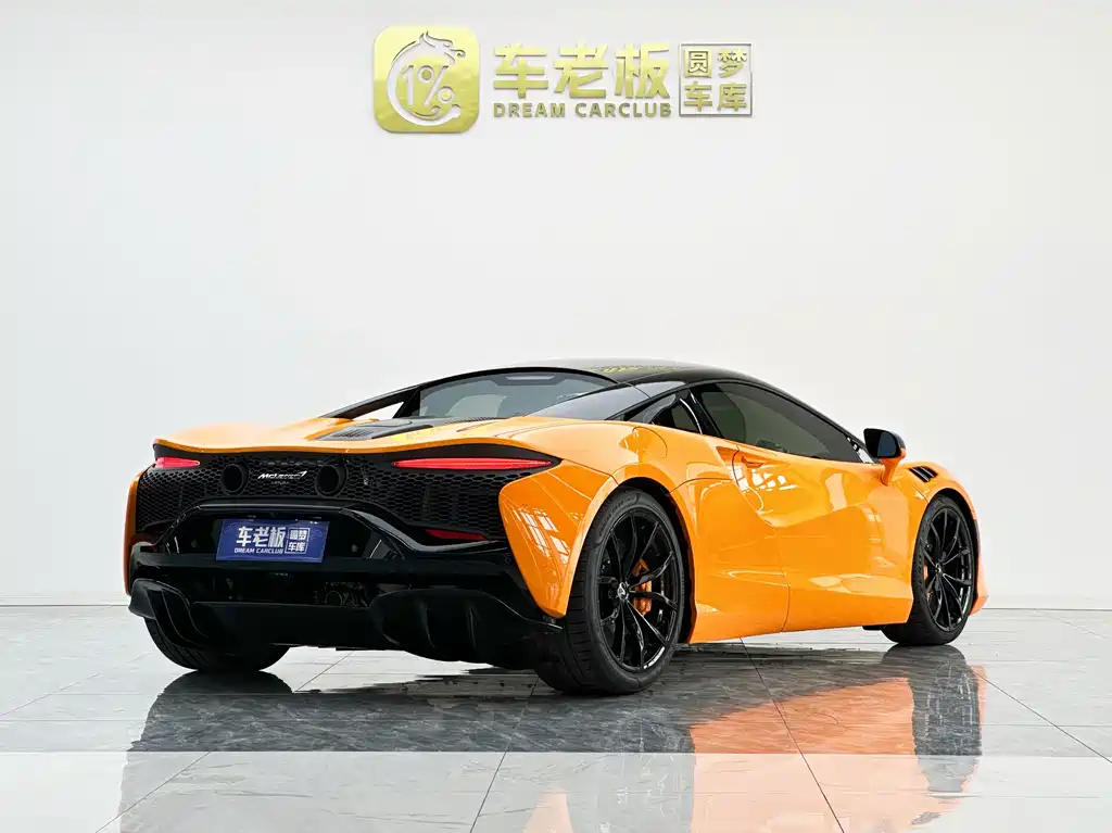 McLaren Artura 2023 3.0T Hybrid
