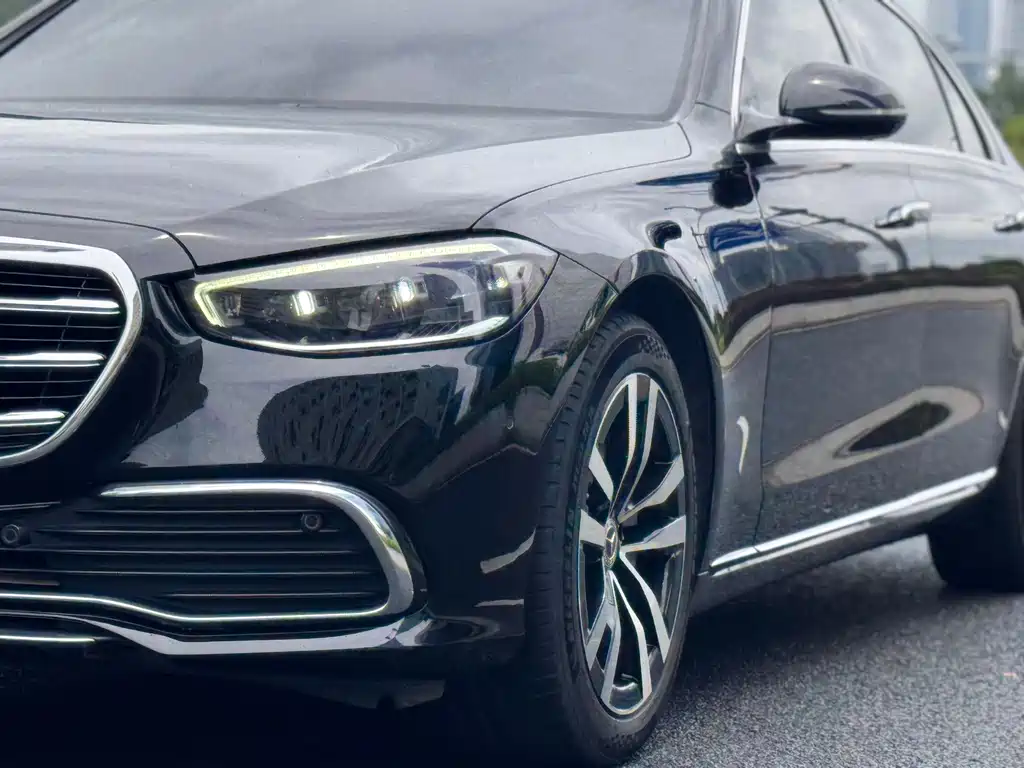 Mercedes-Benz S-Class — миниатюра 26