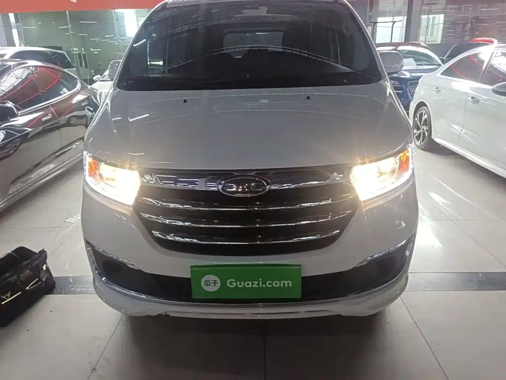 JAC RefineM3 M3 2023 PLUS 1.5T 7/8 мест Smart Connect