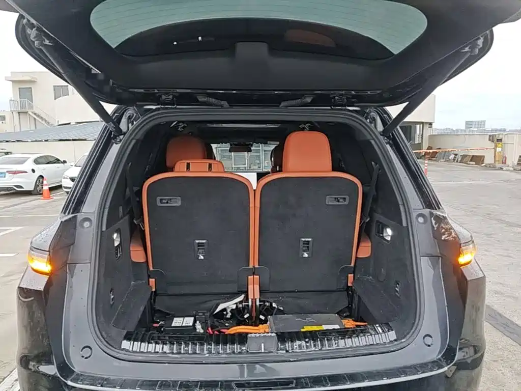 Li Auto Li L9 — миниатюра 19