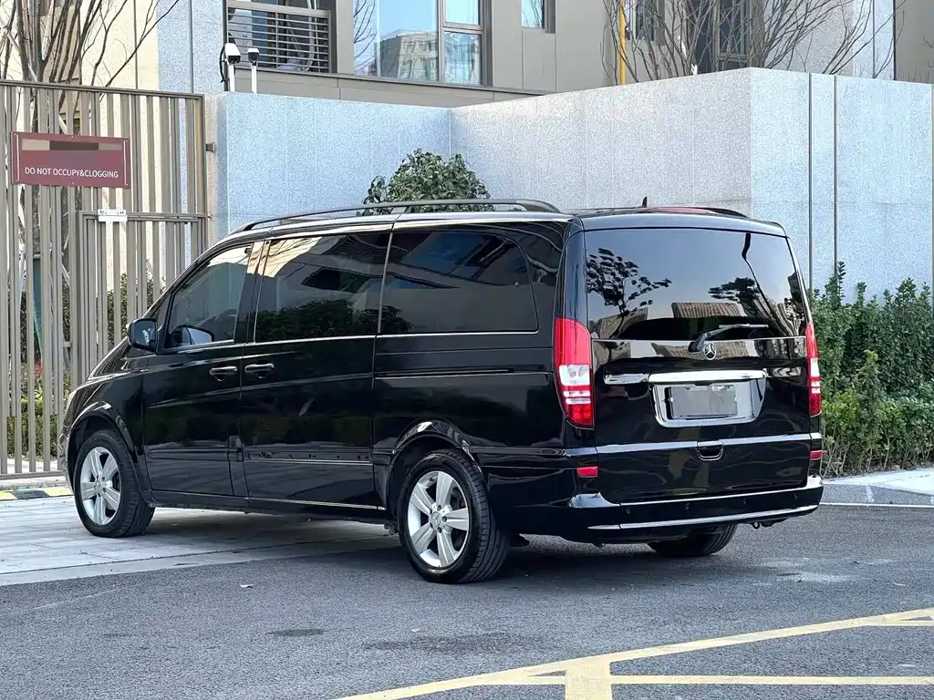 Mercedes-Benz Viano — миниатюра 12