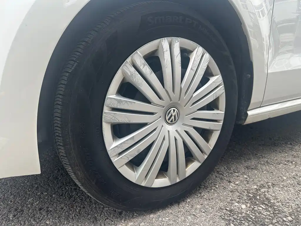 Volkswagen Polo — миниатюра 9