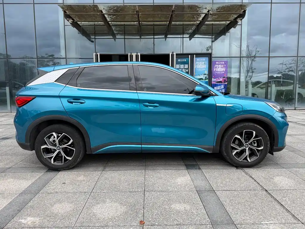 BYD Yuan Plus — миниатюра 6