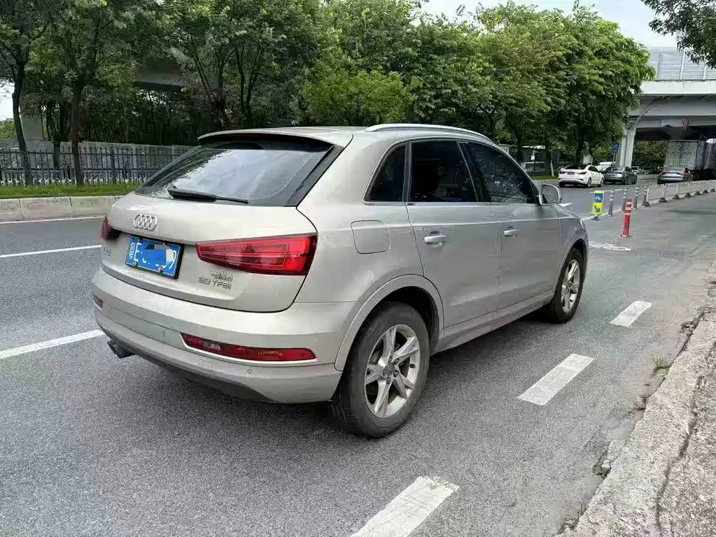Audi Q3 2017 30 TFSI Fashion
