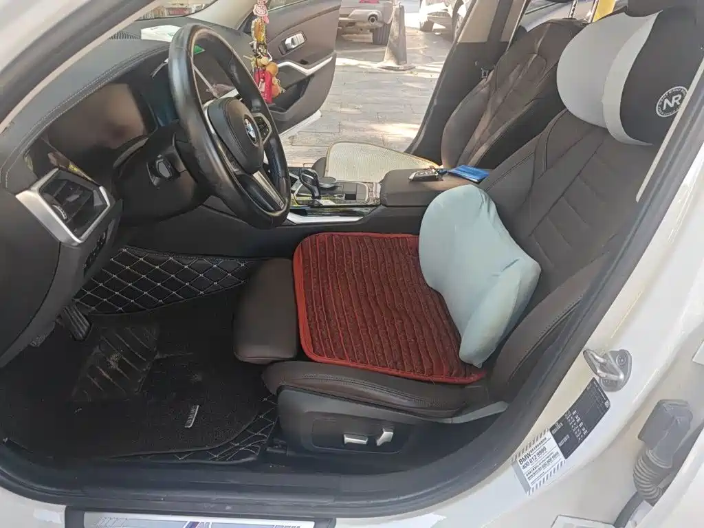 BMW 3 Series — миниатюра 11
