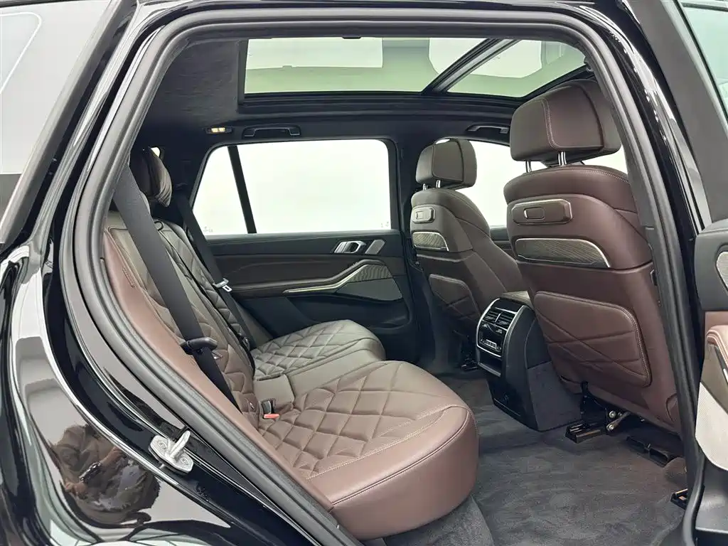 BMW X5 id 4514373 из Китая 10