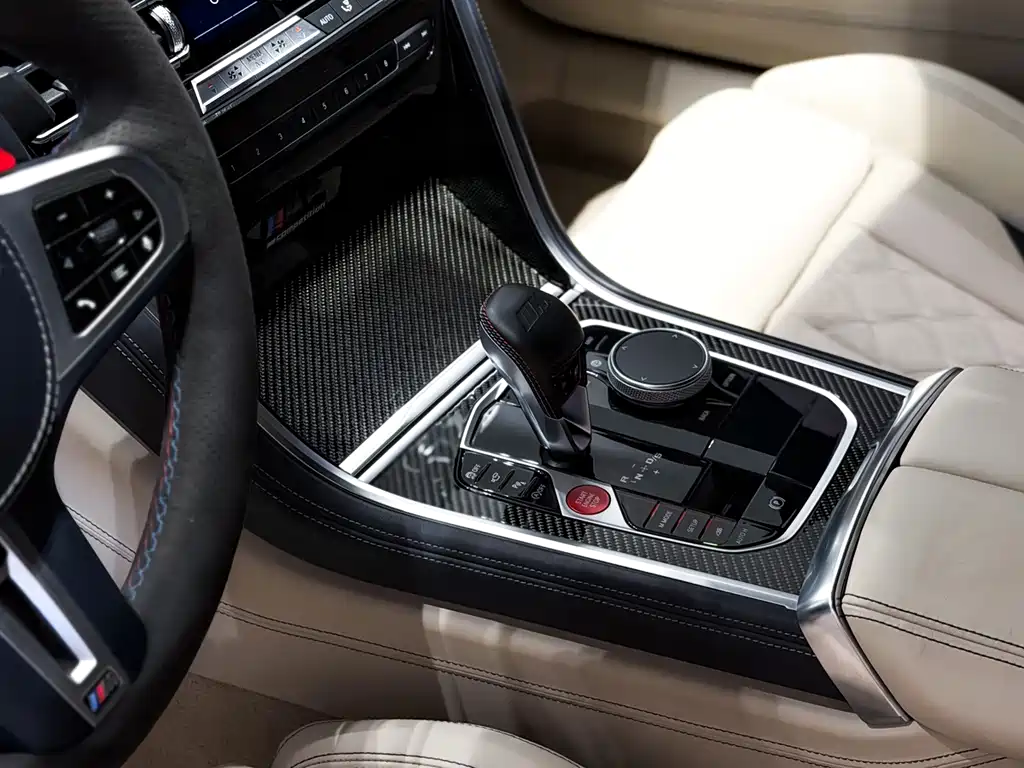BMW M8 — миниатюра 16