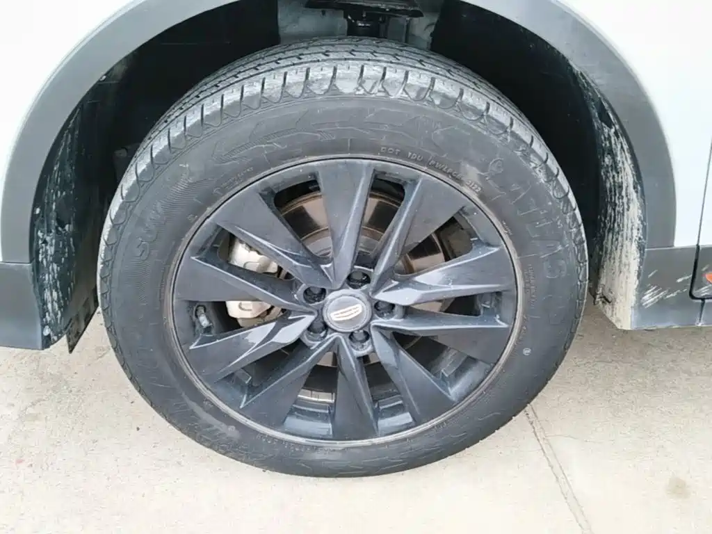 Geely Boyue — миниатюра 23