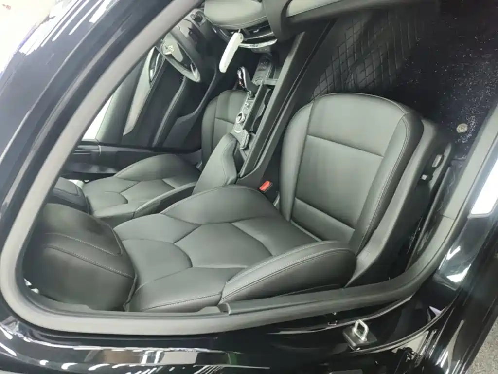 Cadillac CT5 — миниатюра 25