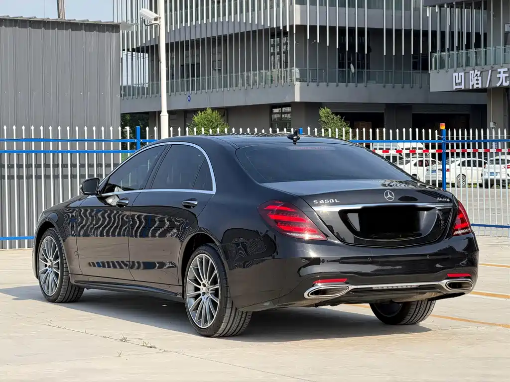Mercedes-Benz S-Class — миниатюра 10