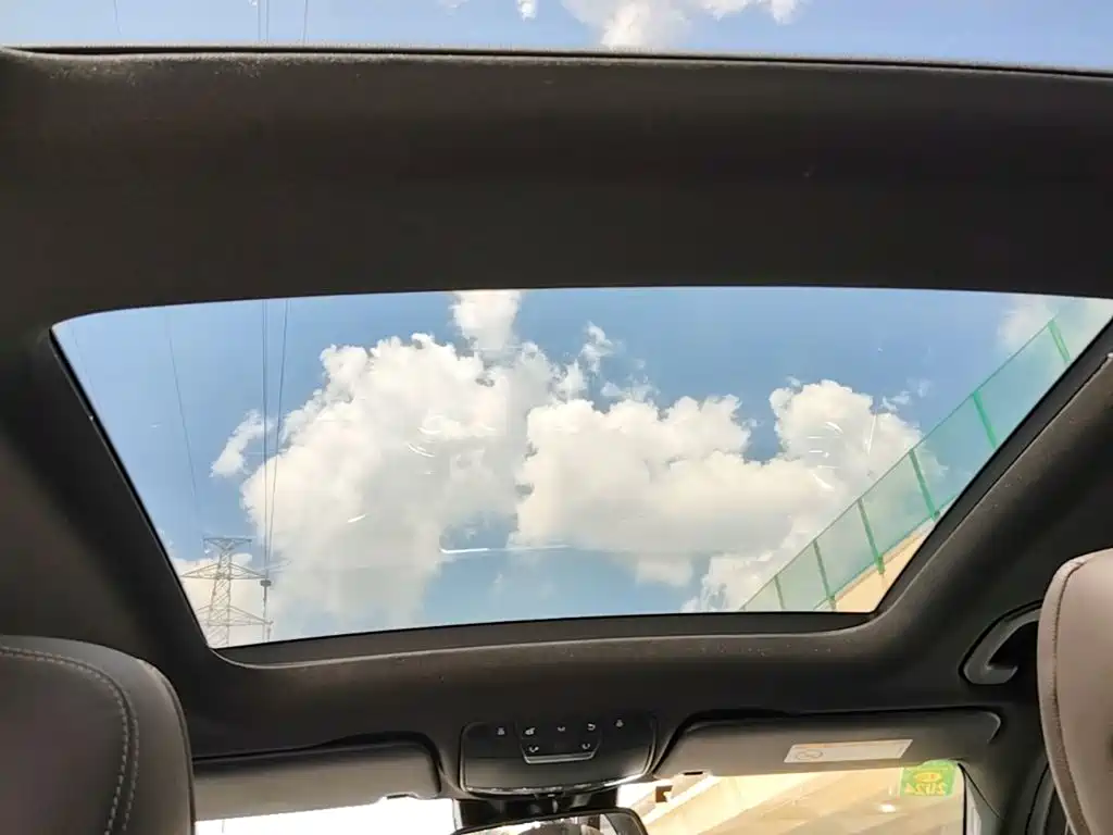Mercedes-Benz GLC — миниатюра 18