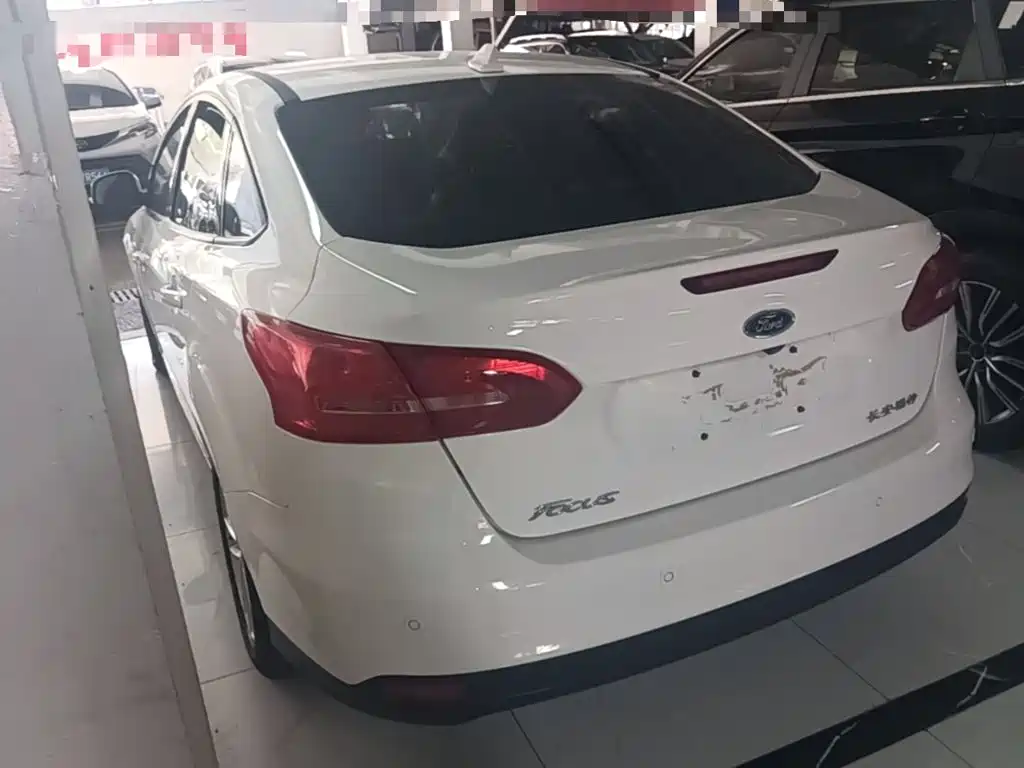 Ford Focus — миниатюра 5