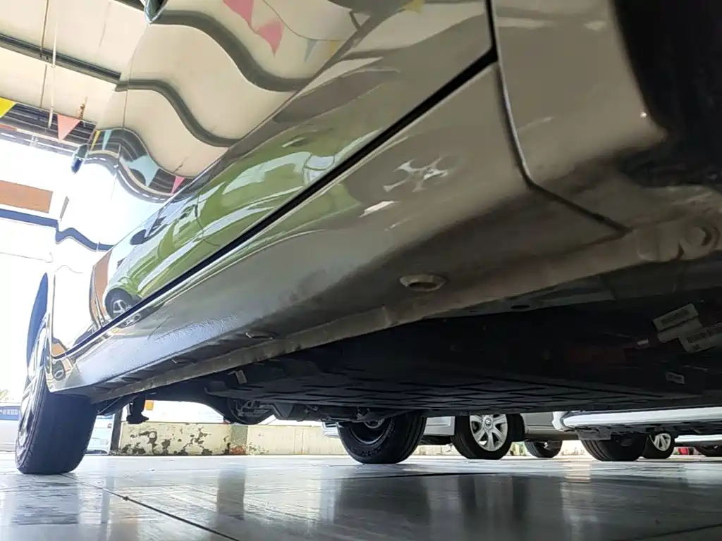 Wuling MINIEV — миниатюра 21
