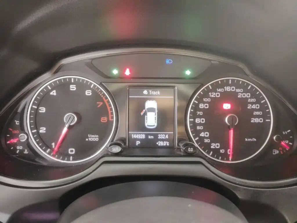 Audi Q5 — миниатюра 12