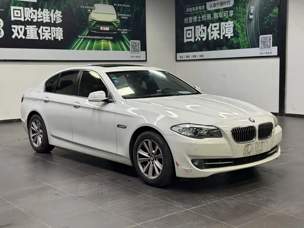 BMW 5 Series (Import) — миниатюра 3