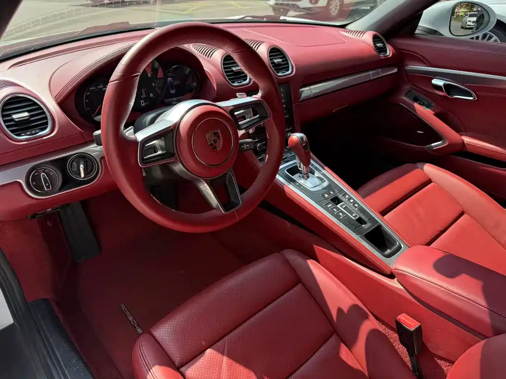 Porsche 718 2018 Boxster 2.0T