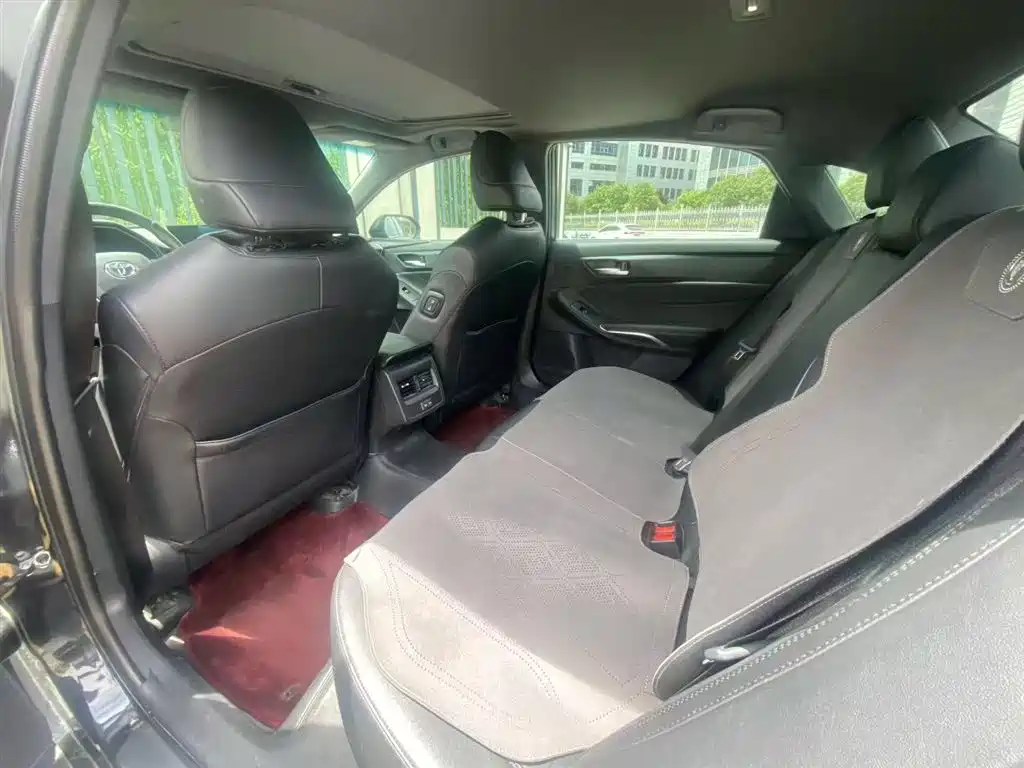 Toyota Avalon 2022 2.5L Luxury