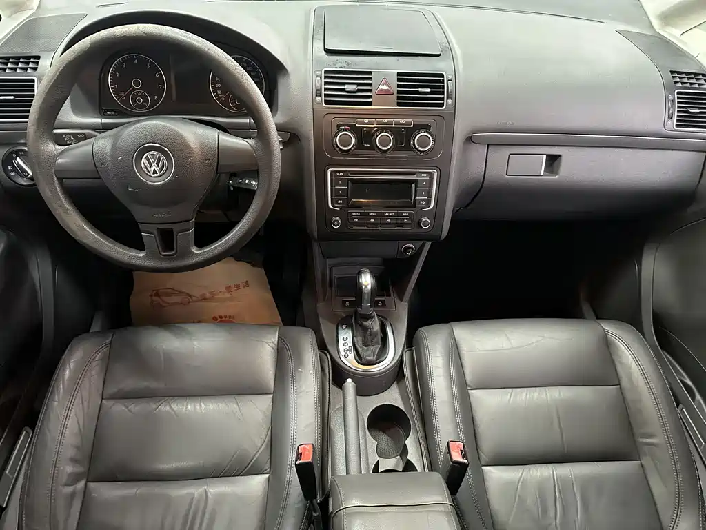 Volkswagen Touran — миниатюра 6