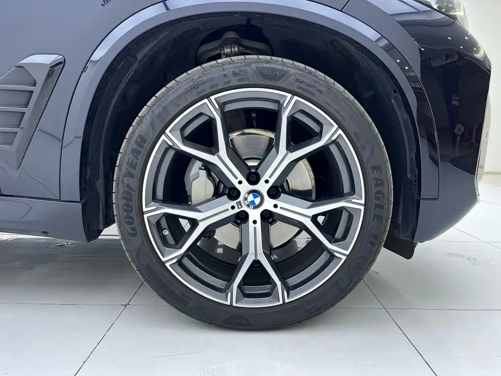BMW X5 — миниатюра 5