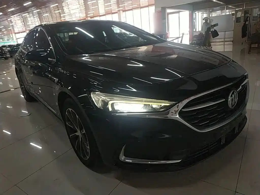 Buick LaCrosse — миниатюра 4