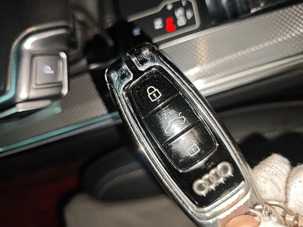 Audi A6L — миниатюра 9
