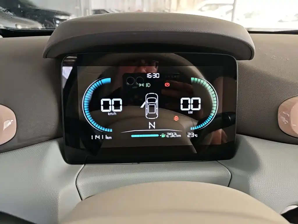 Leapmotor Leapmotor T03 — миниатюра 12