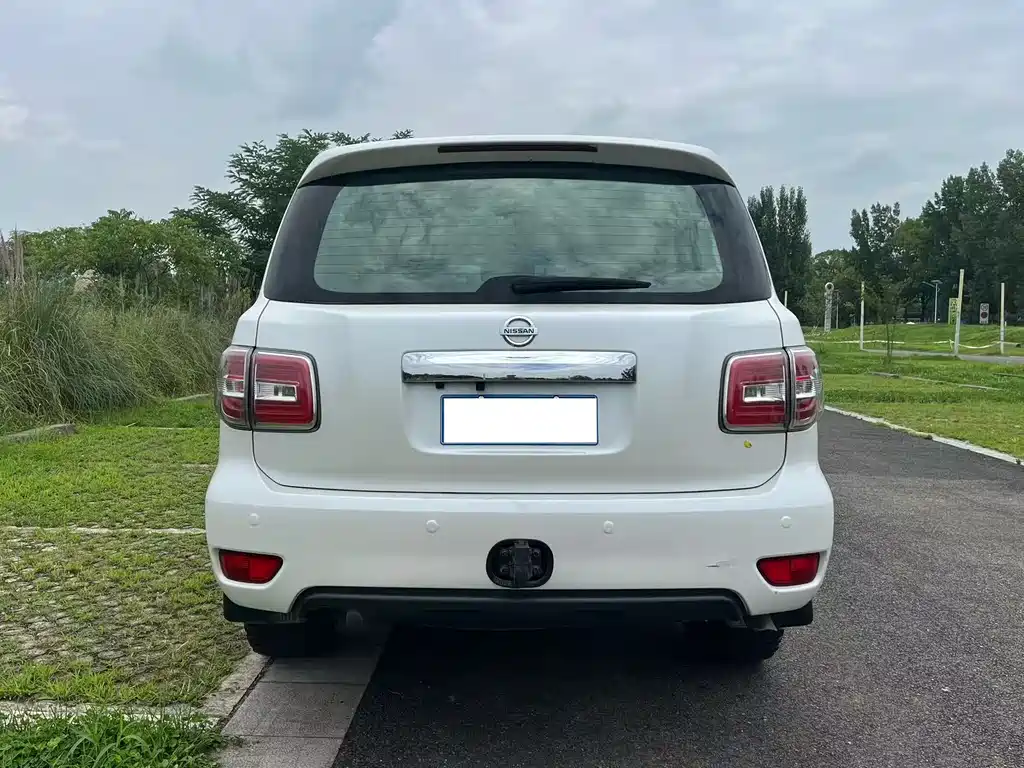 Nissan Patrol 2018 4.0L