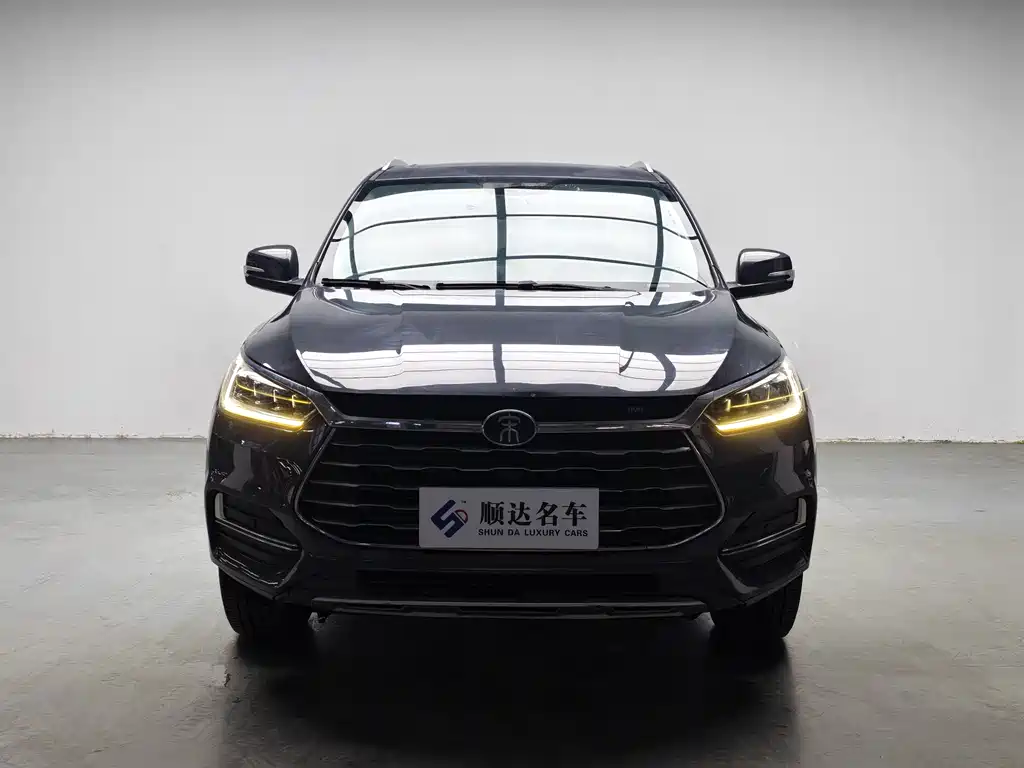 BYD Song — миниатюра 2
