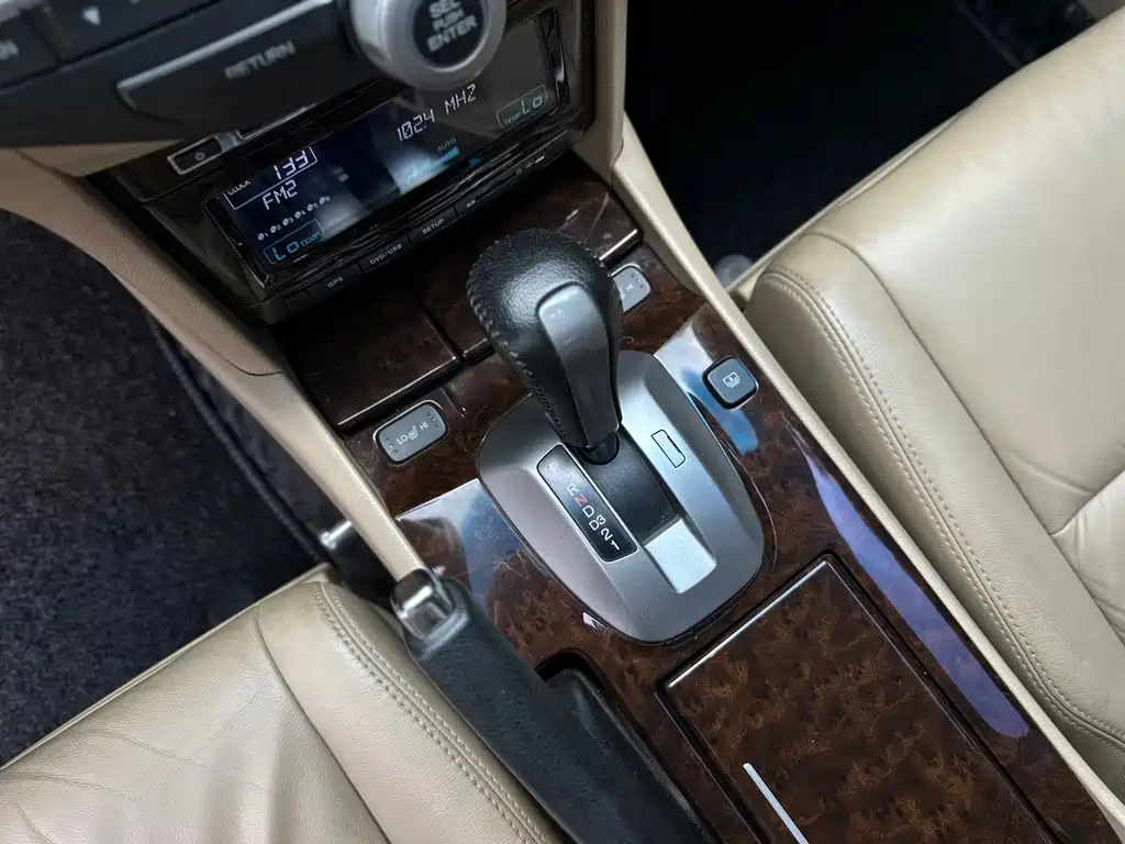 Honda Accord — миниатюра 9
