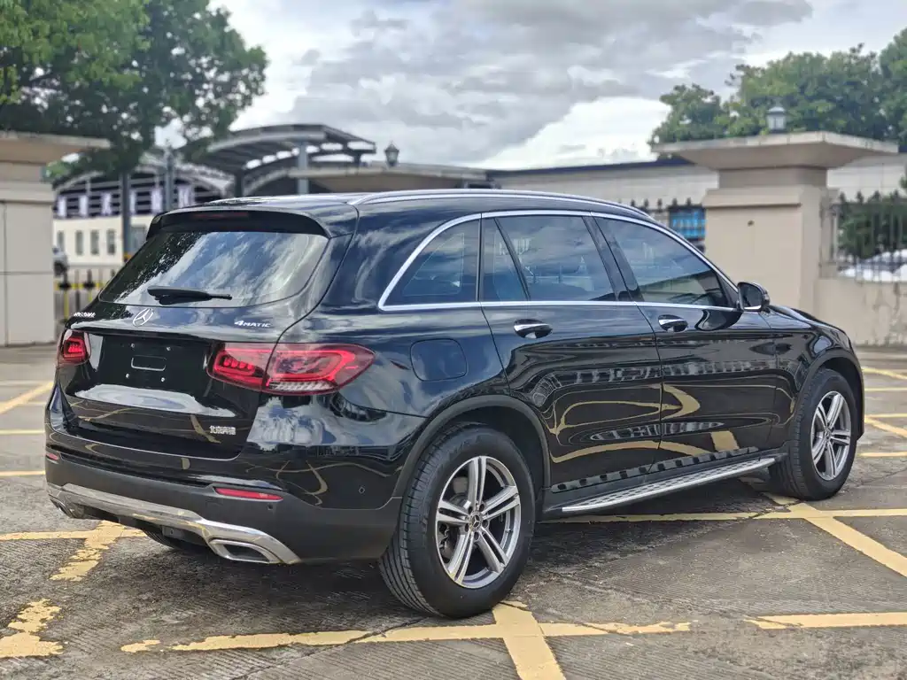 Mercedes-Benz GLC — миниатюра 10