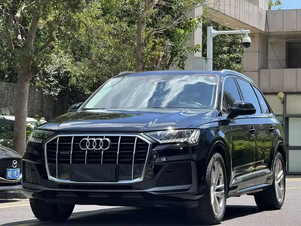Audi Q7 2024