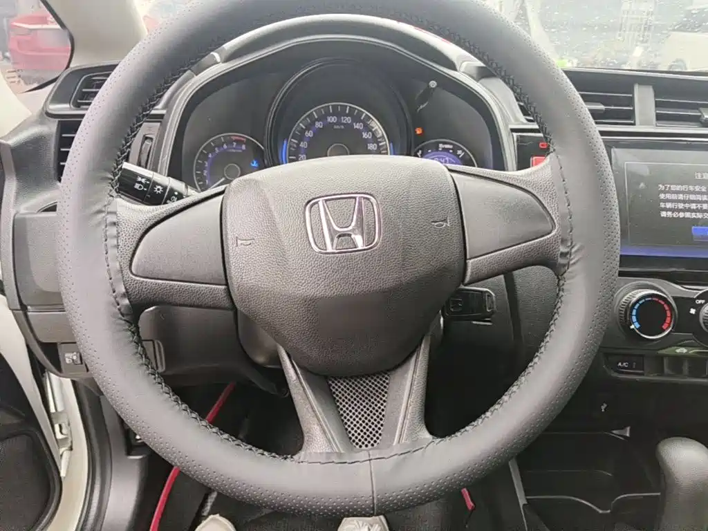 Honda Fit — миниатюра 11