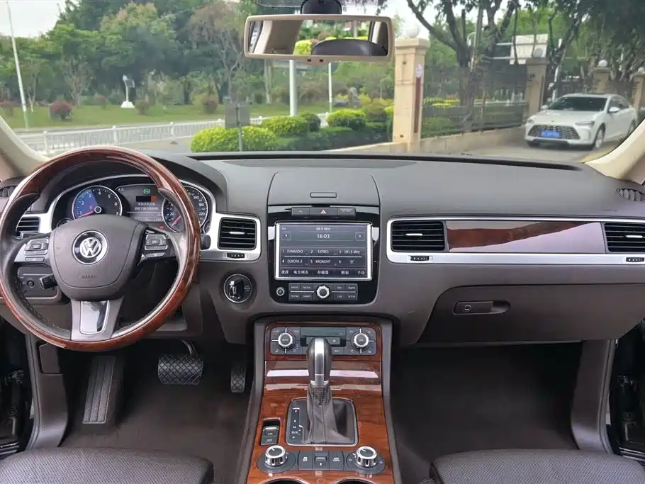 Volkswagen Touareg 2014 3.0TSI