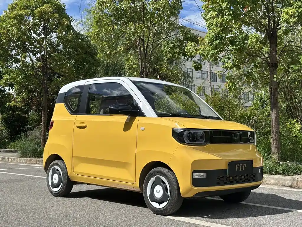 Wuling MINIEV — миниатюра 3