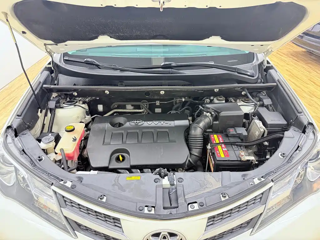 Toyota RAV4 — миниатюра 21