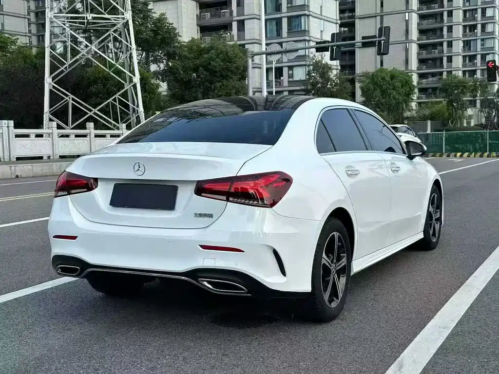 Mercedes-Benz A-Class — миниатюра 9